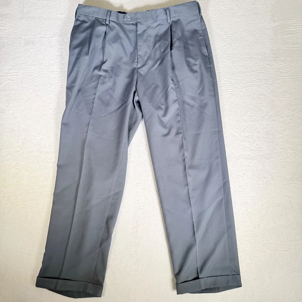 Jos A Banks Traveler Mens Pleated Dress Pants Gray Cuffed Formal Sz 38x29
